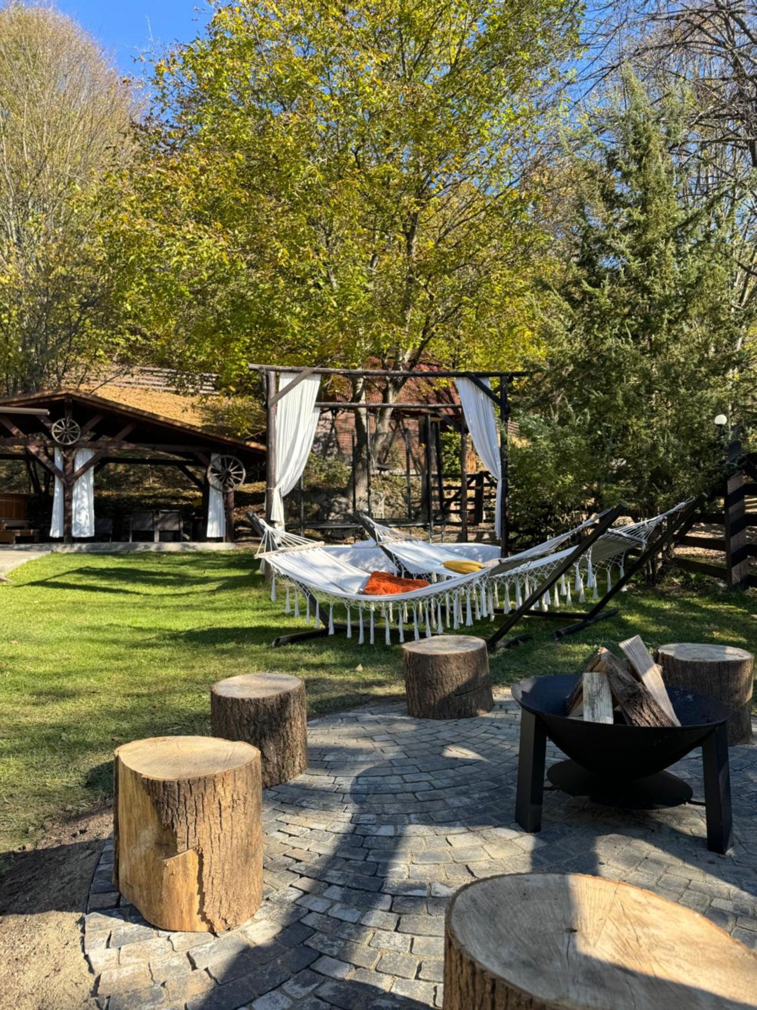 Emerald Chalet Прайд Экстерьер фото